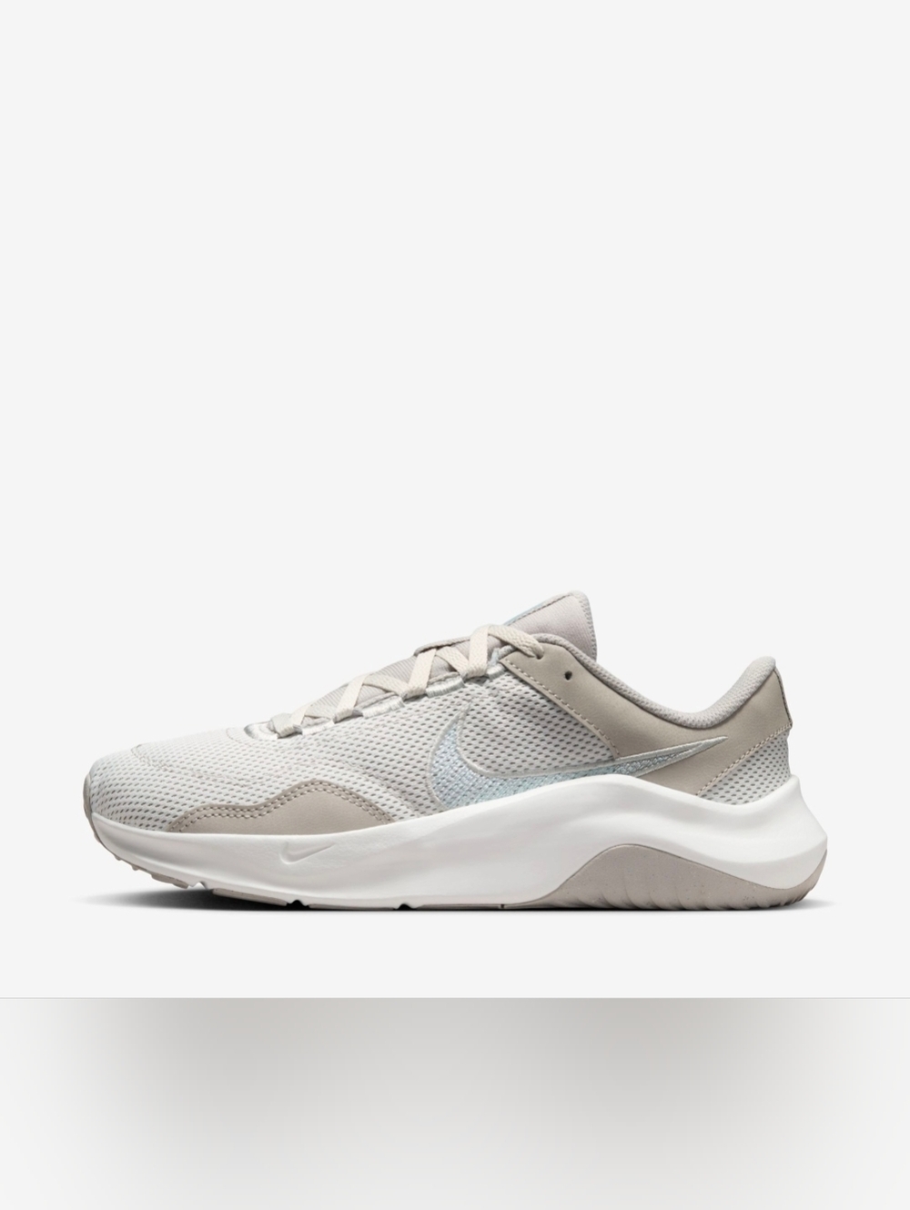 Nike Legend Essential 3. Tone Mesh Sneaker with Silver Swoosh